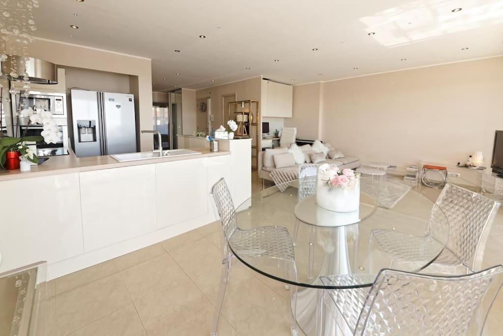 Cannes Vue Mer Екстериор снимка
