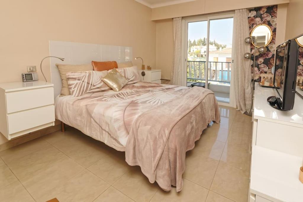 Cannes Vue Mer Екстериор снимка